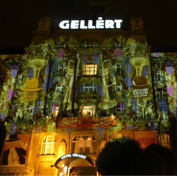 Night Projection fényfestés - Hotel Gellért Márton nap promóció